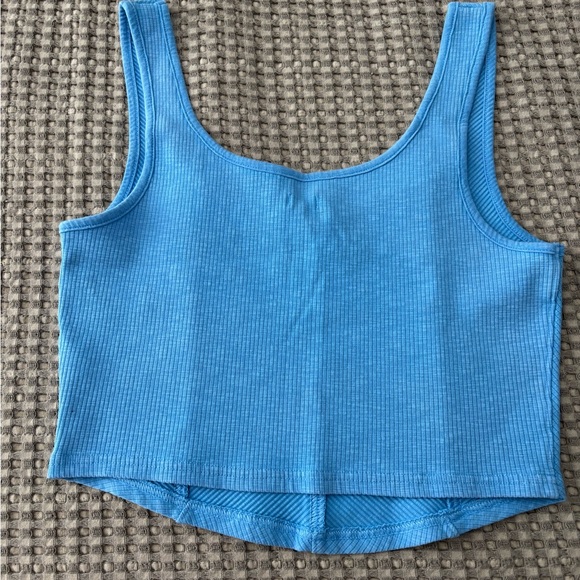 💙 NWT Aerie Blue Fitted Buttoned Crop Tank Top - Picture 2 of 3